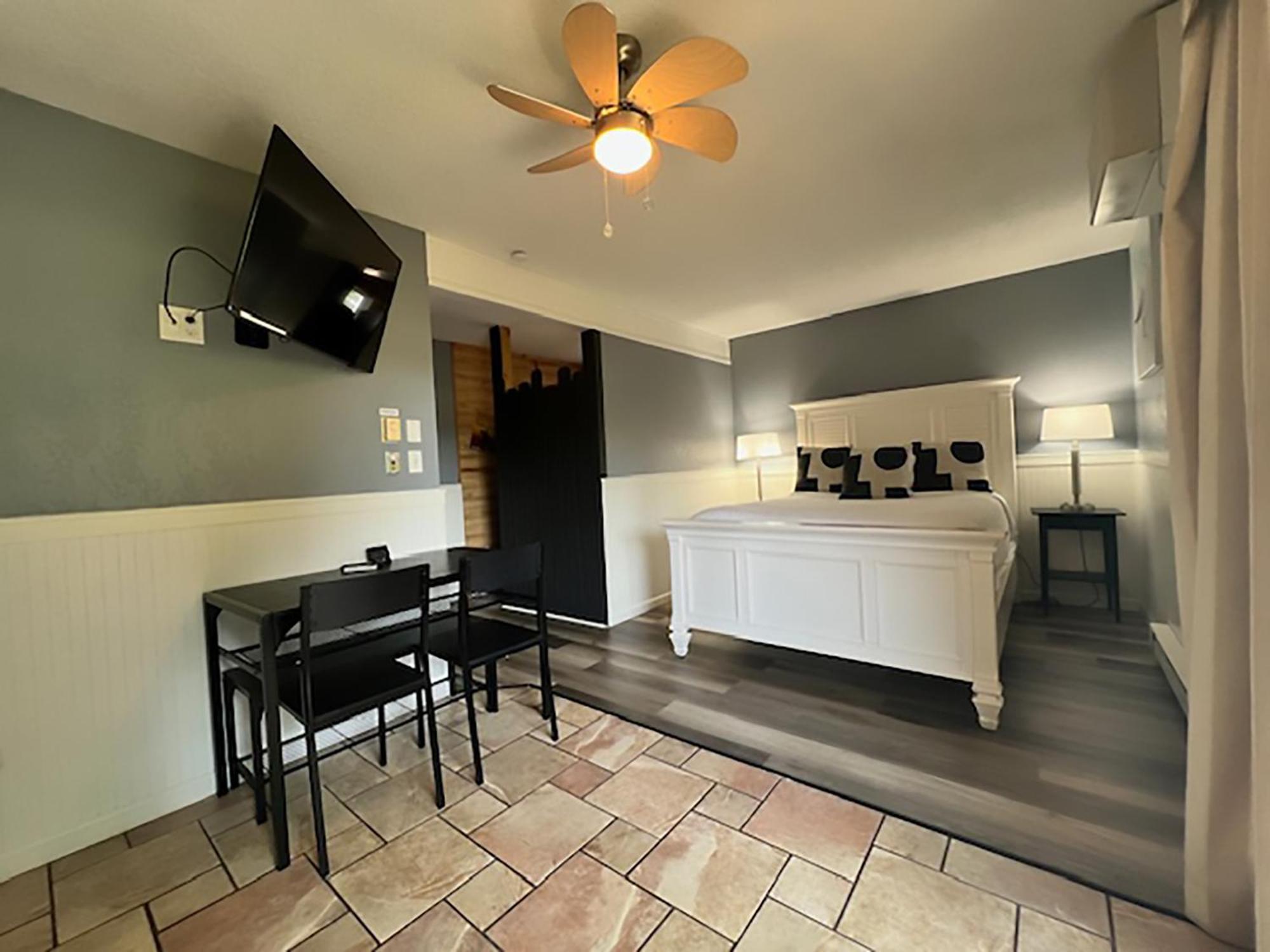 Motel Travelodge By Wyndham Traverse Mi 2*